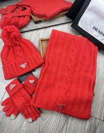 prada hat and echapres and glove set s_127aa51